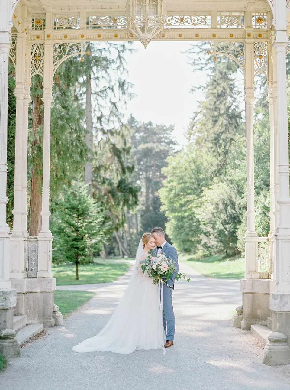Summer wedding 23b413e7d6 w960