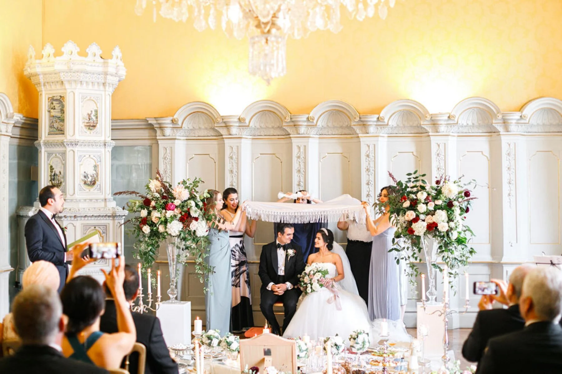 Sofreh Aghd at Persian destination wedding in Vienna at Palais Daun-Kinsky