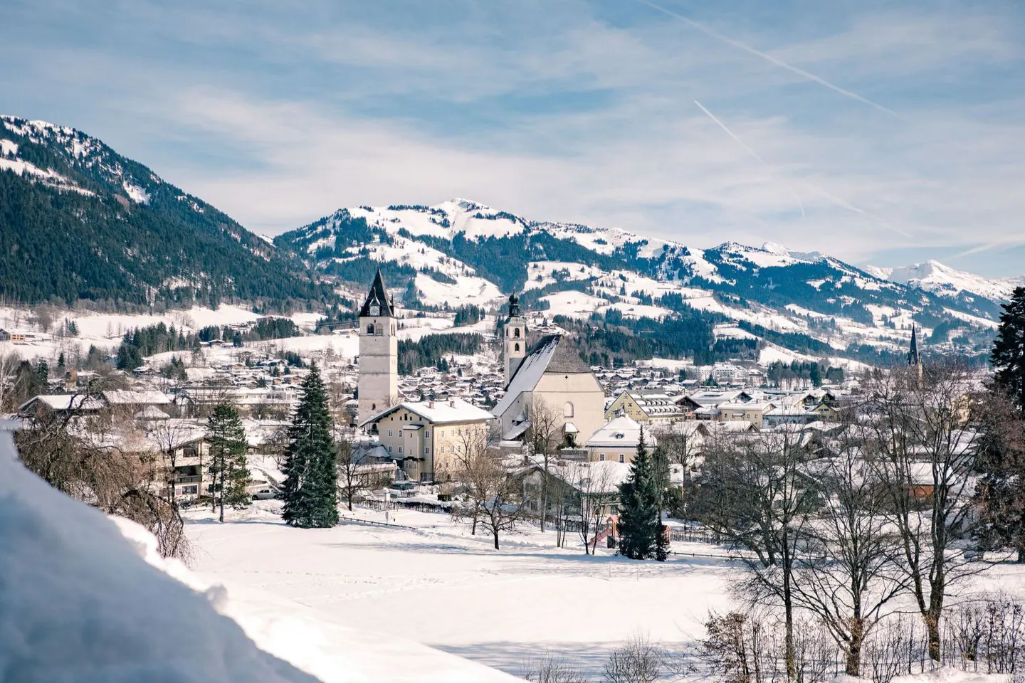 Winter wedding 9a79d8f666 w1440