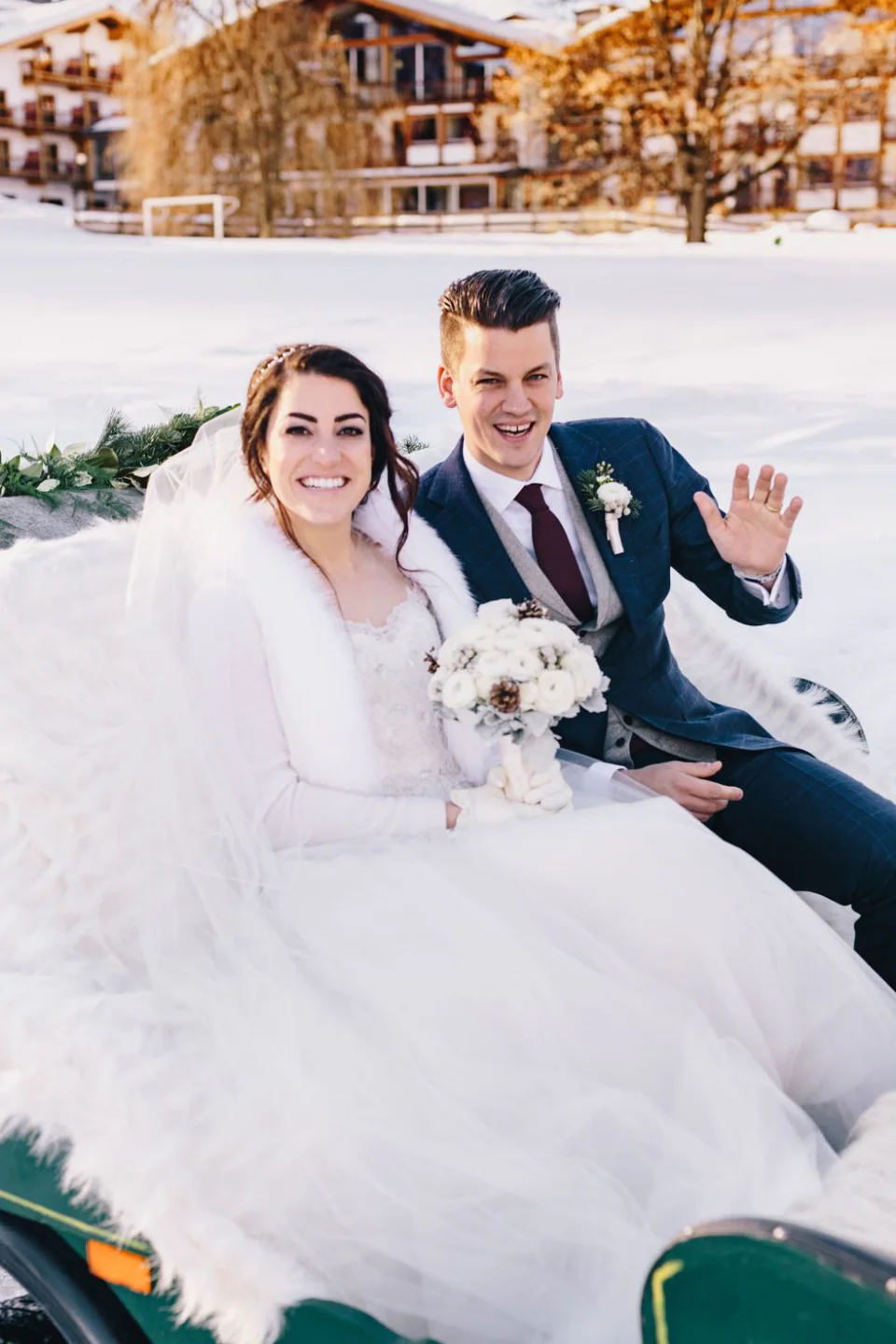 Winter wedding 75d19ca504 w960