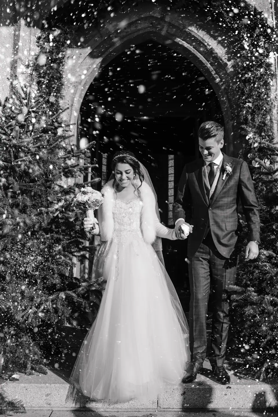 Winter wedding ccf3dc3970 w960