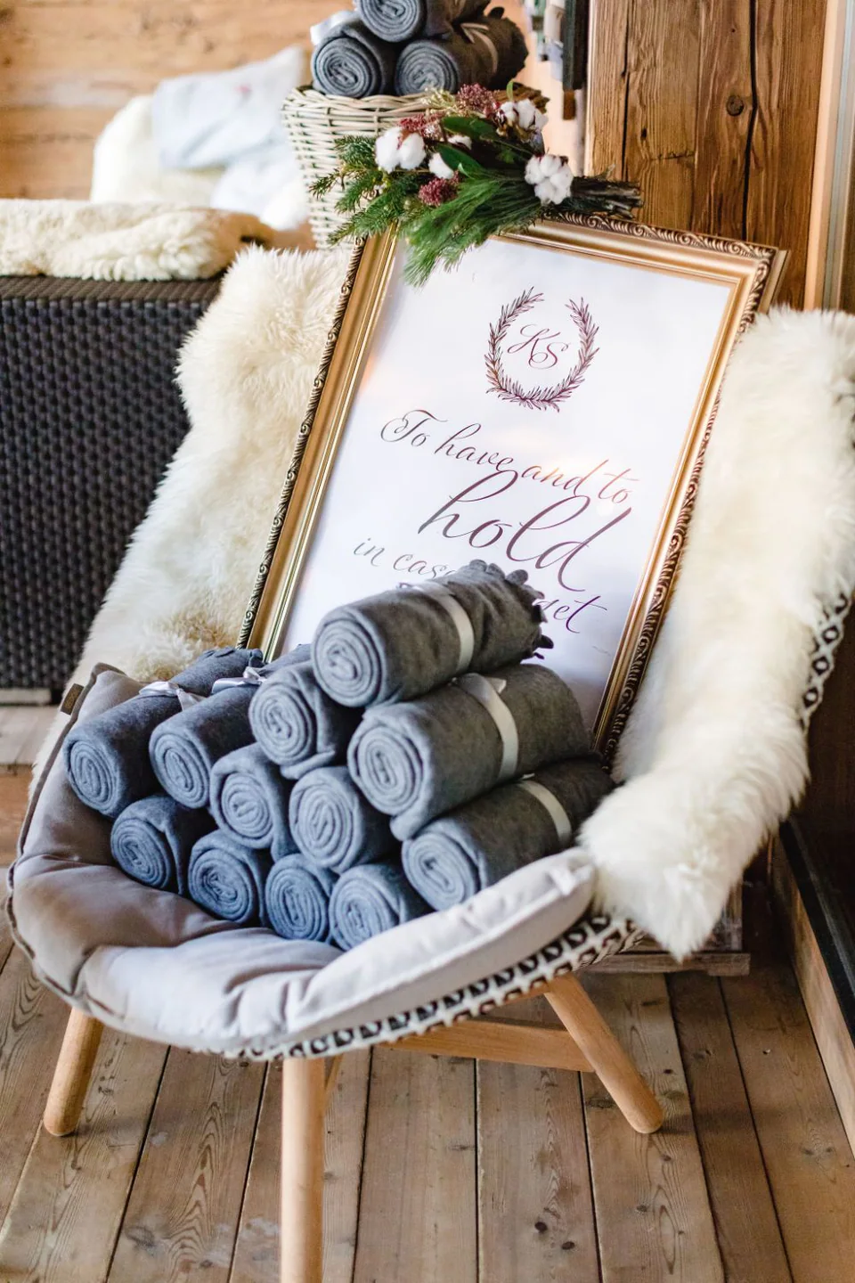 Winter wedding 00dd24f63c w960