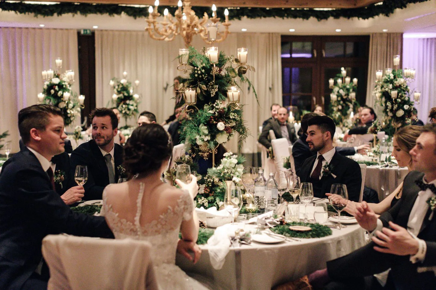 Winter wedding be3ebc7942 w1440