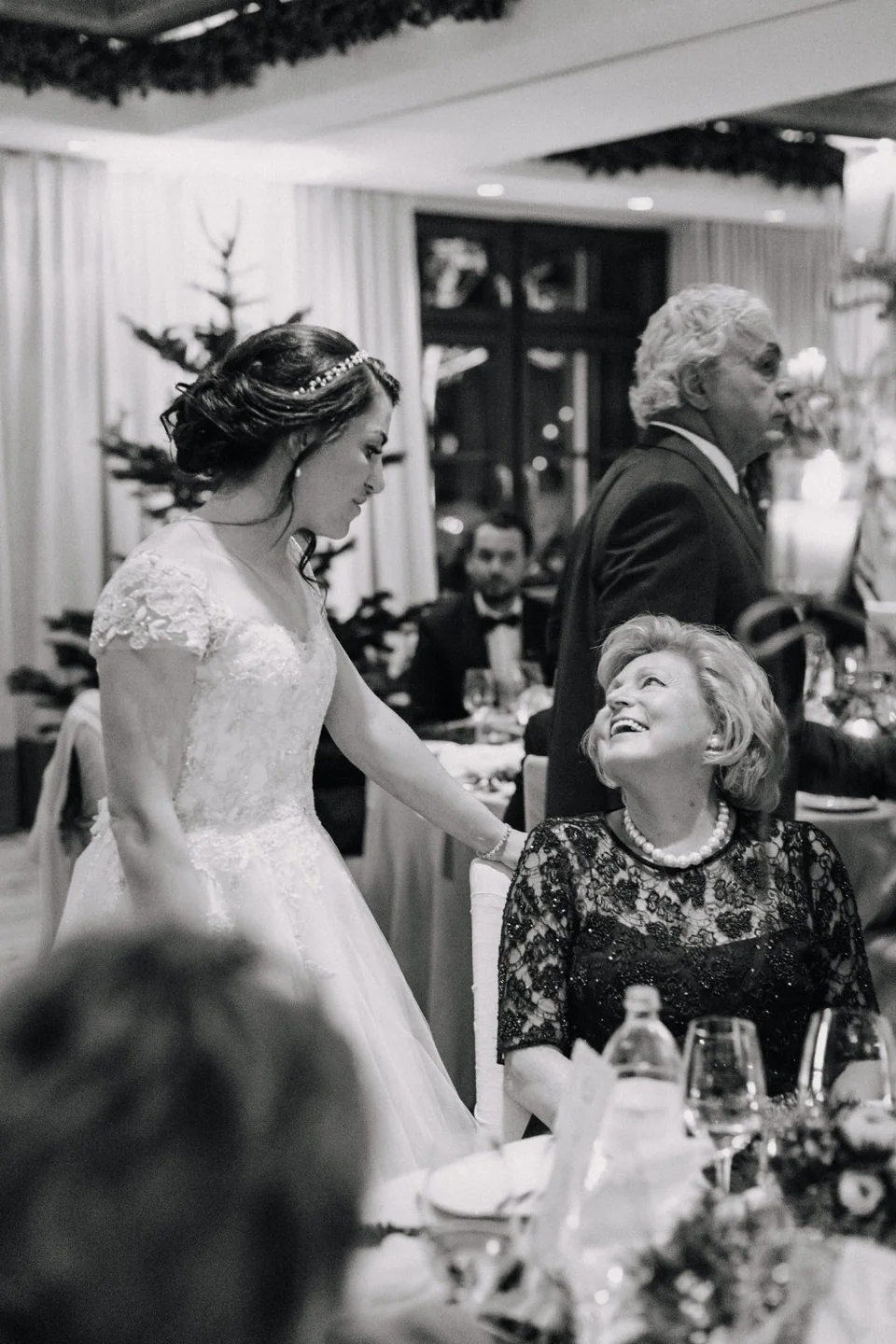 Winter wedding 54c6a891cd w960