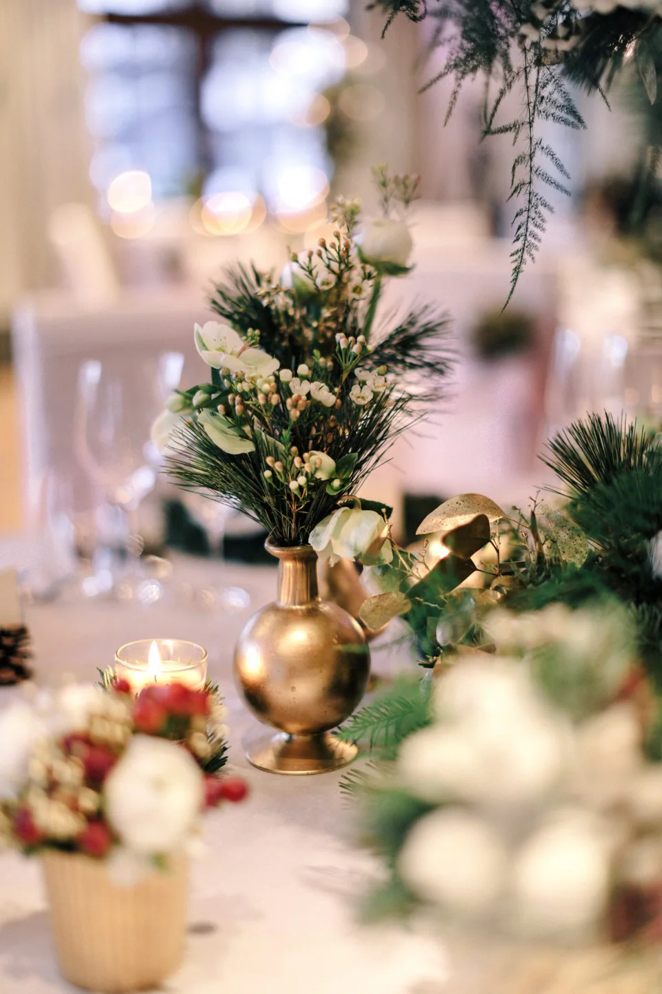 Winter wedding adbd6d3a60 w960