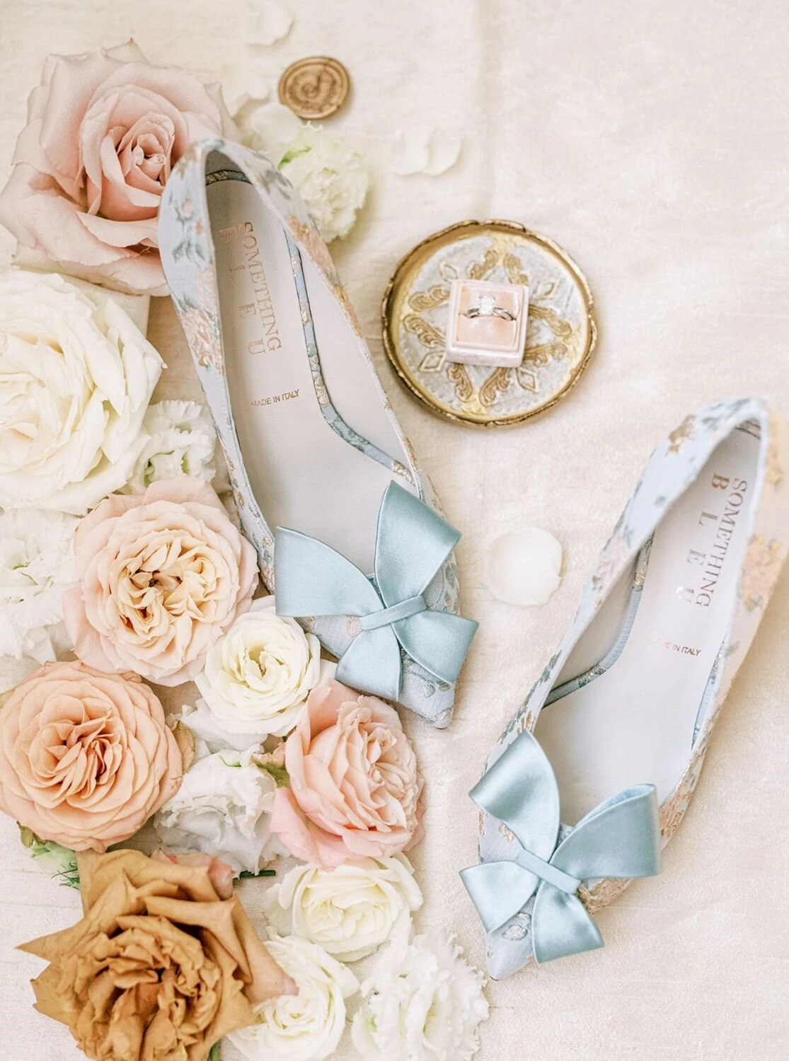 vienna-destination-wedding-palais-coburg-luxury-wedding-planner-austria-italy-highemotionweddings-diehochzeitsfotografen (4) vienna-destination-wedding-palais-coburg-luxury-wedding-planner-austria-italy-highemotionweddings-diehochzeitsfotografen (4)